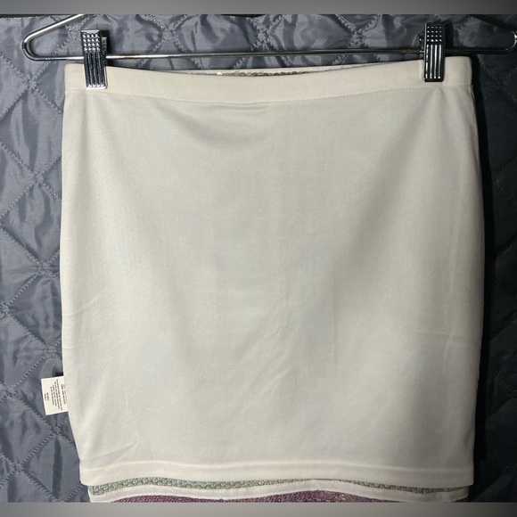 Decree Iridescent Pink and Gold Mini Skirt - Picture 4 of 8